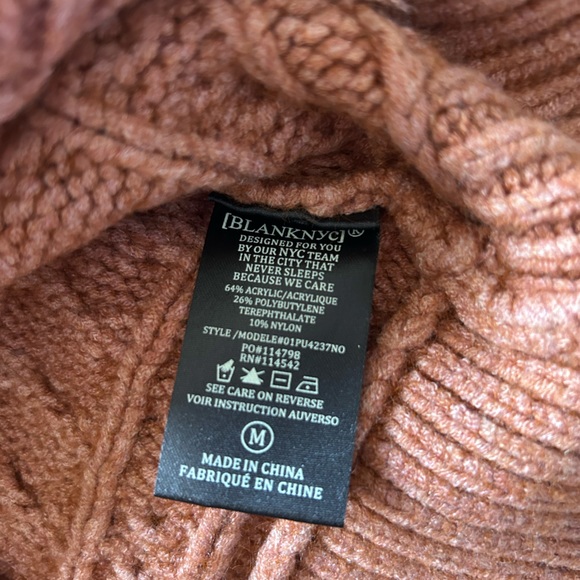 BlankNYC EUC Horizontal Cable Knit Sweater with Shoulder Pads in Terracotta Rust - Picture 6 of 9